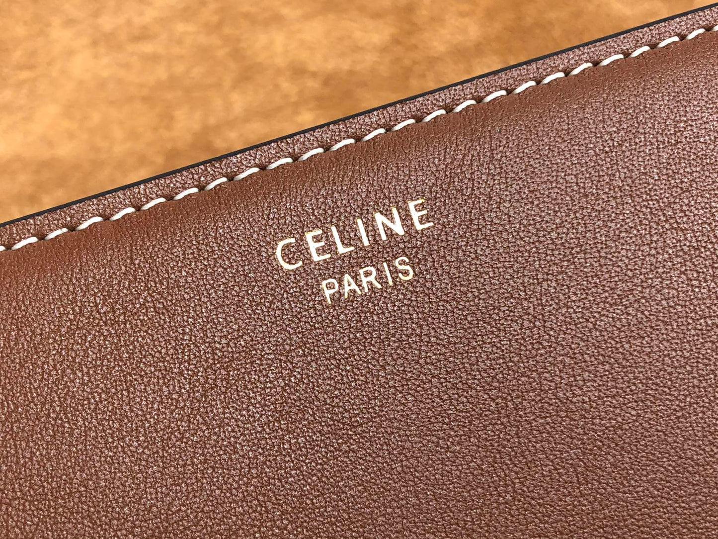 賽C家-FOLCO CUIR TRIOMPHE 牛皮革飾釘手袋