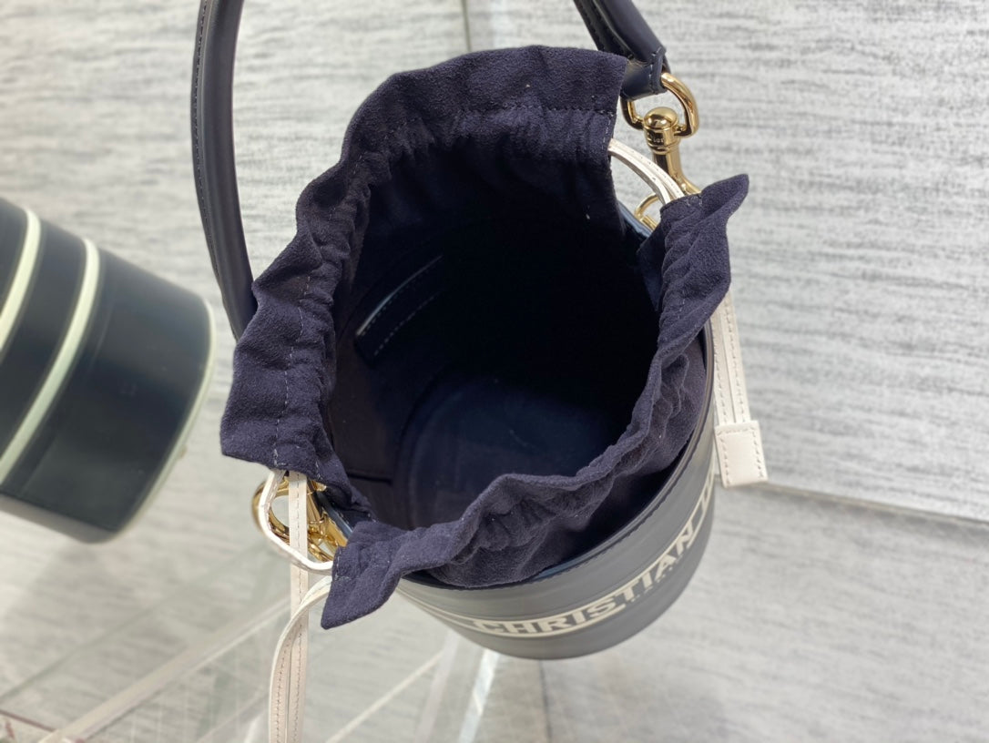 Dior-Vibe系列 迷你水桶包 黑色