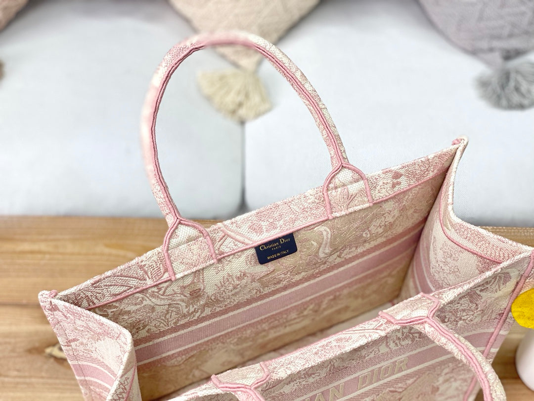 Dior Book Tote-大號41.5cm-刺繡粉老虎