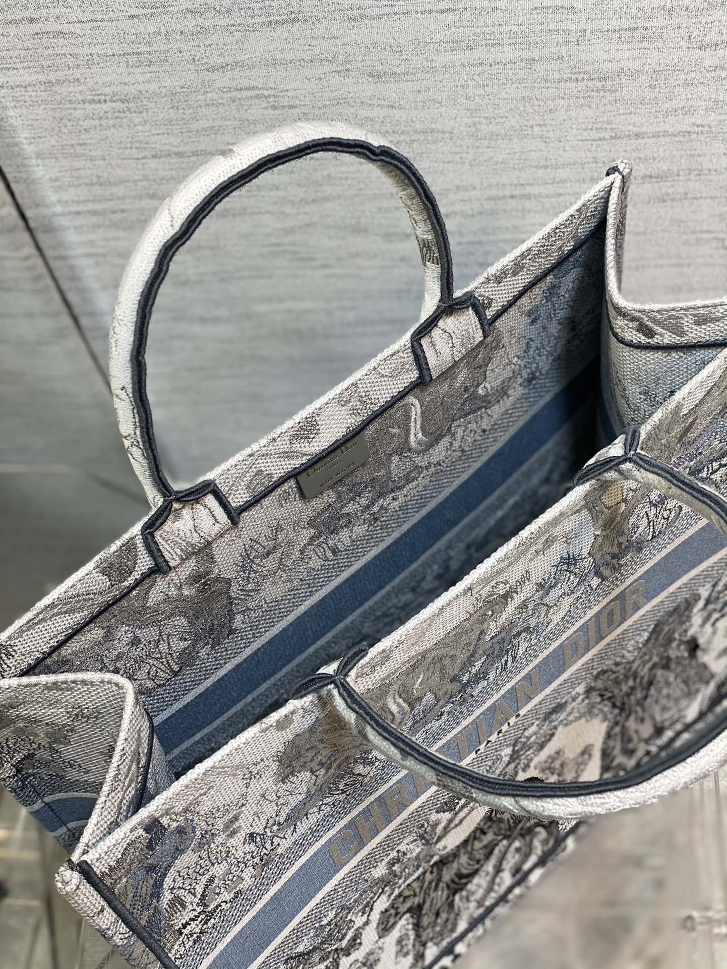 Dior Book Tote-大號41.5cm-漸變老虎
