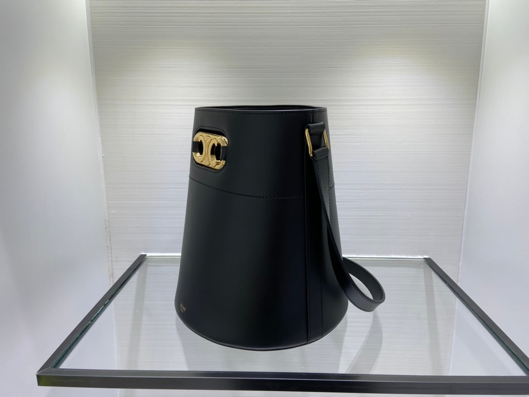 賽C家-BUCKET  牛皮肩背水桶包