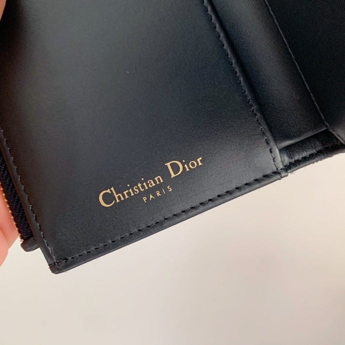 Dior 馬鞍老花三折短夾