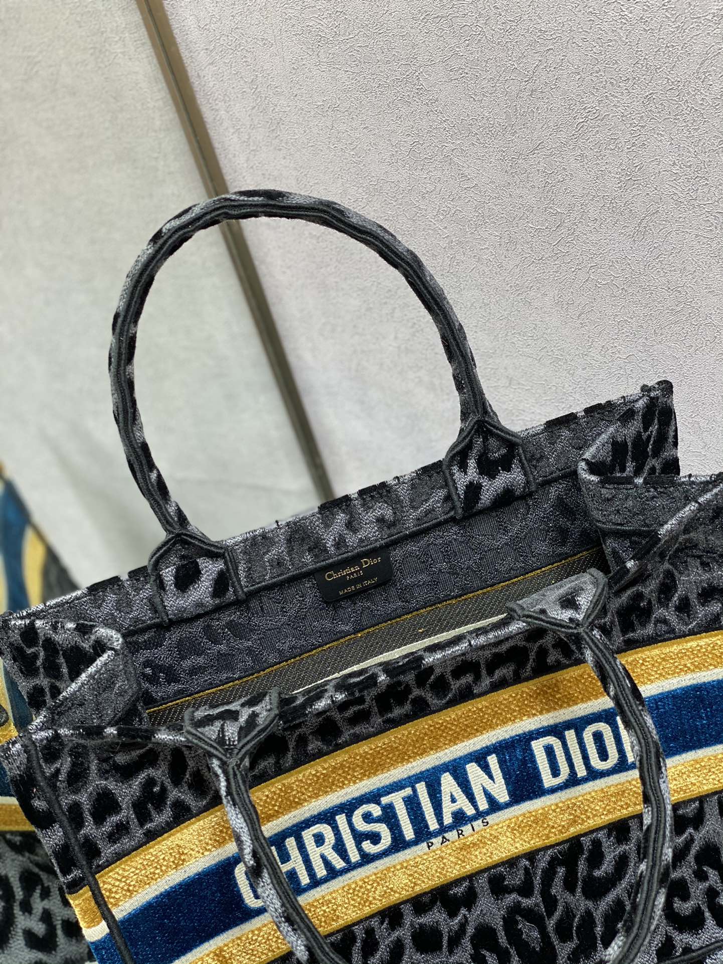Dior Book Tote-小號36.5cm-絲絨豹紋-黃