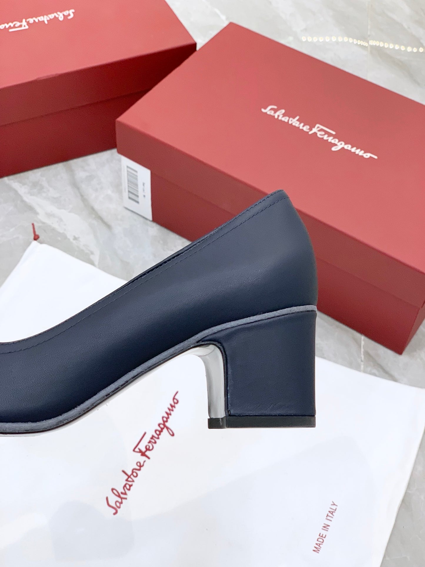 Salvatore Ferragamo鞋-菲拉格慕 經典Gancini扣 低跟鞋