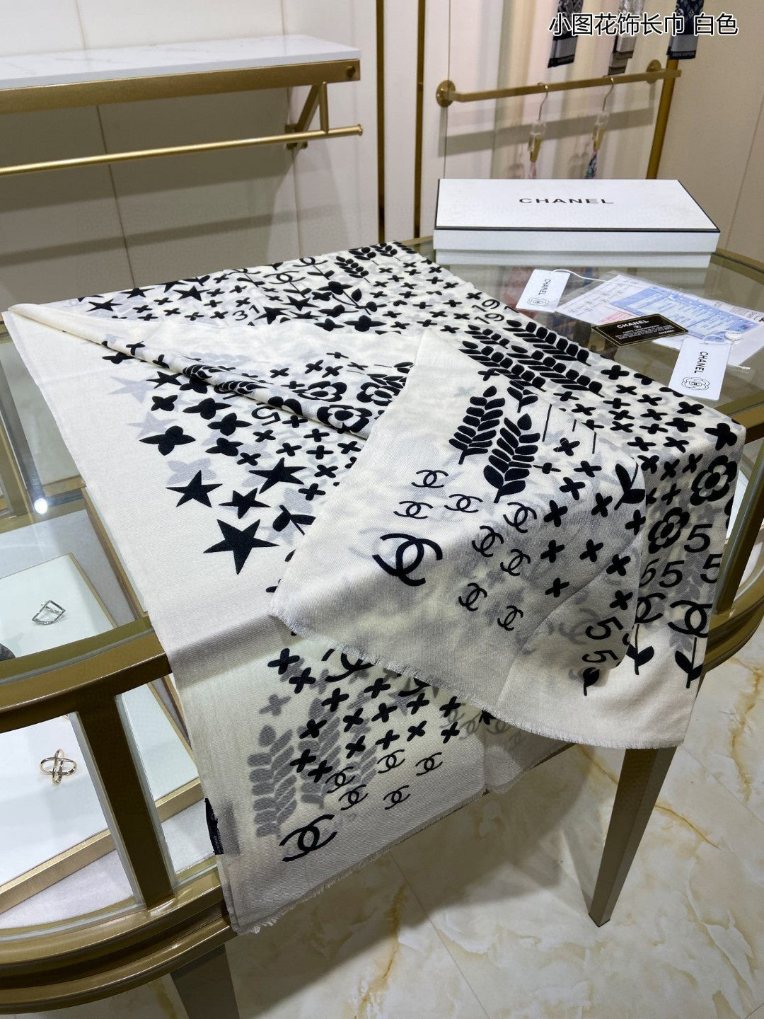 小香家-小圖花飾長圍巾 110*200cm 100%頂級羊絨 白色
