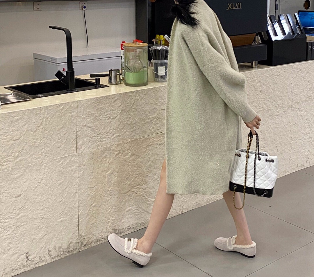 賽C家-2022早春新款 毛毛平底鞋 上身圖