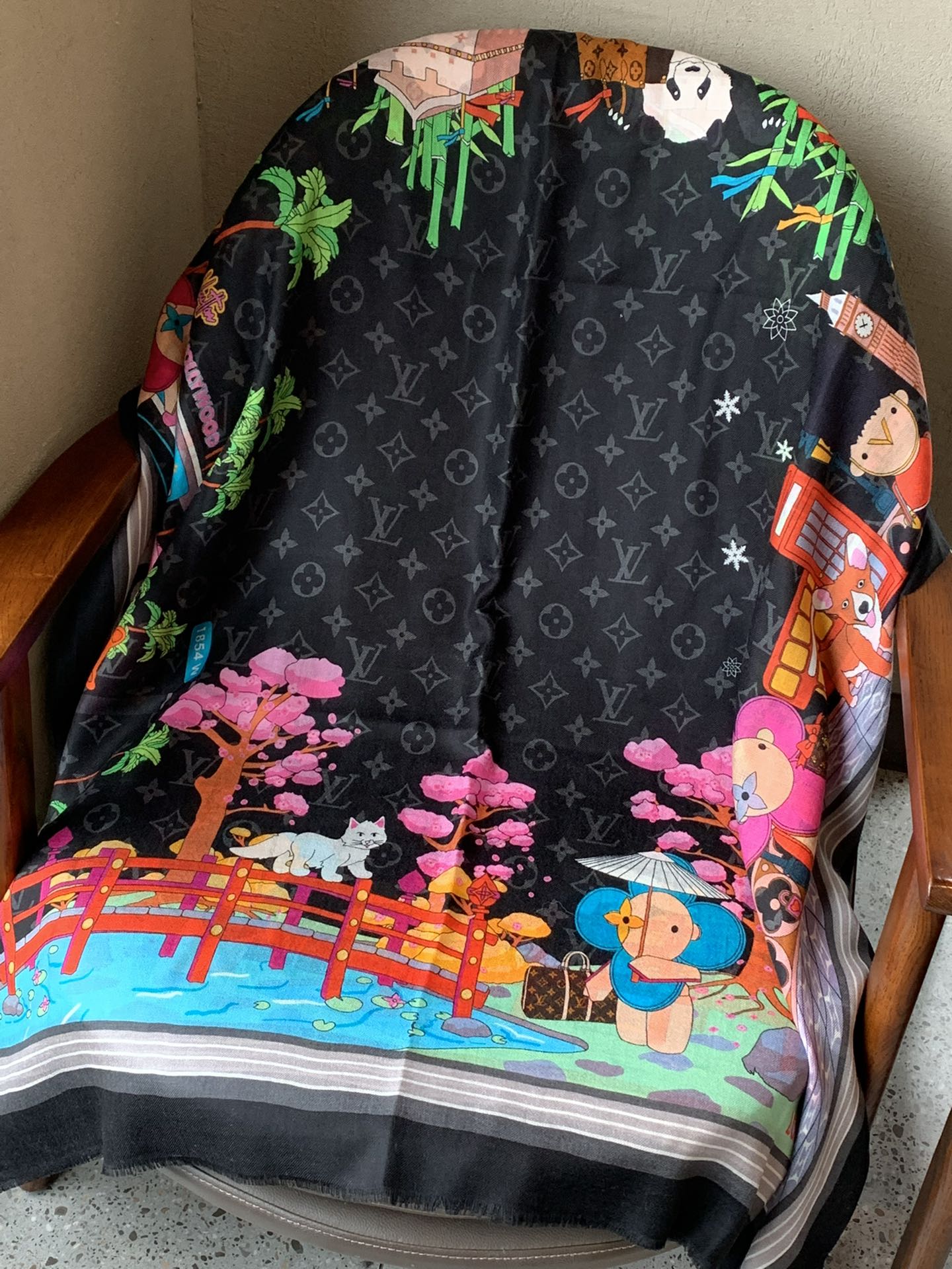 路L家-貓熊圍巾 100*200cm 100％頂級羊絨