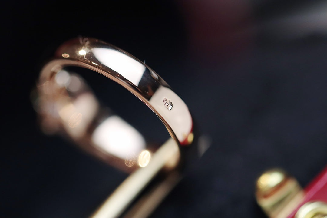 Cartier 美洲豹系列-玫瑰金半鑽-祖母綠