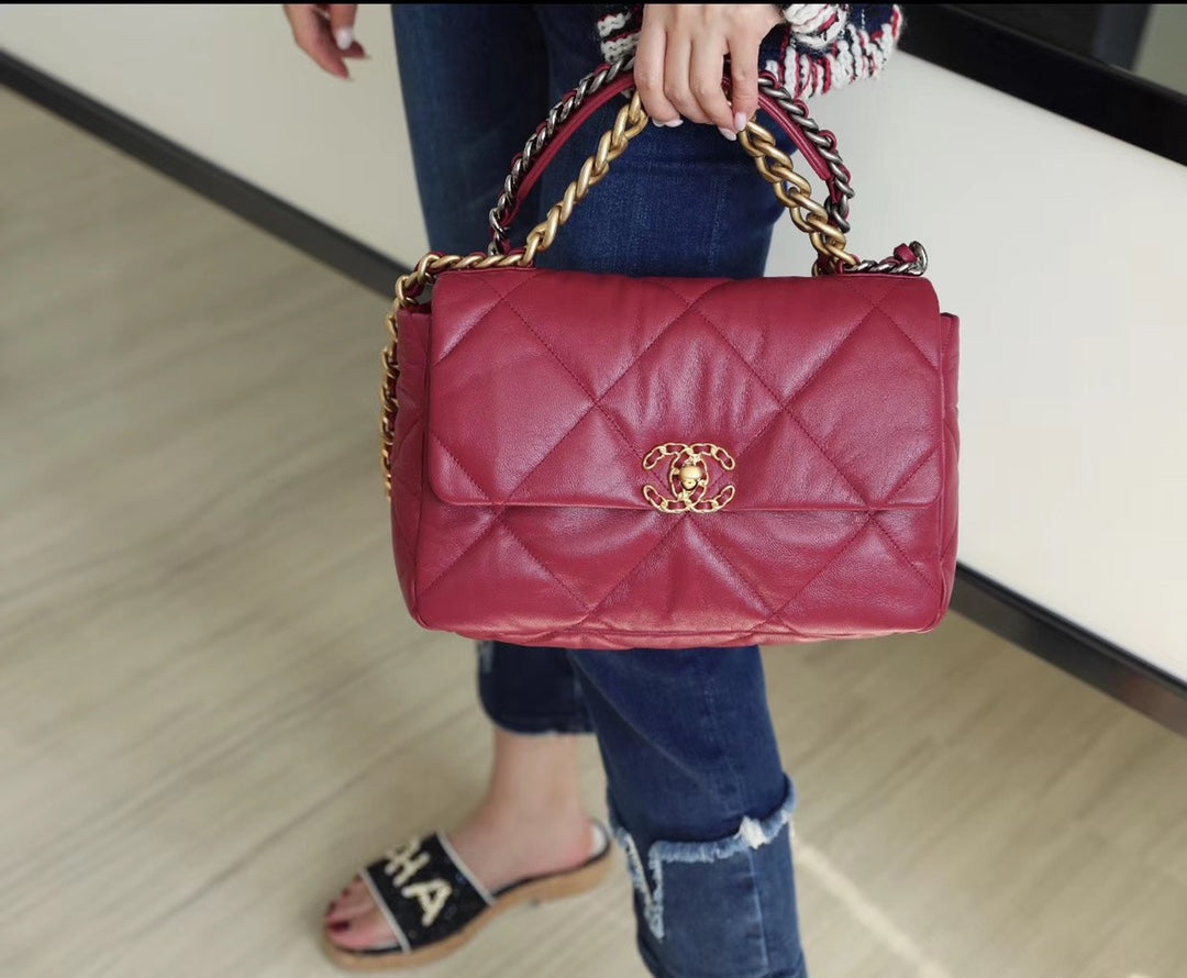 Chanel 19Bag-中號寶石紅
