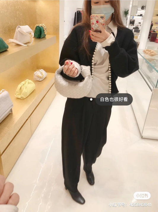 B編織-Mini Jodie 迷你牛角包 上身圖