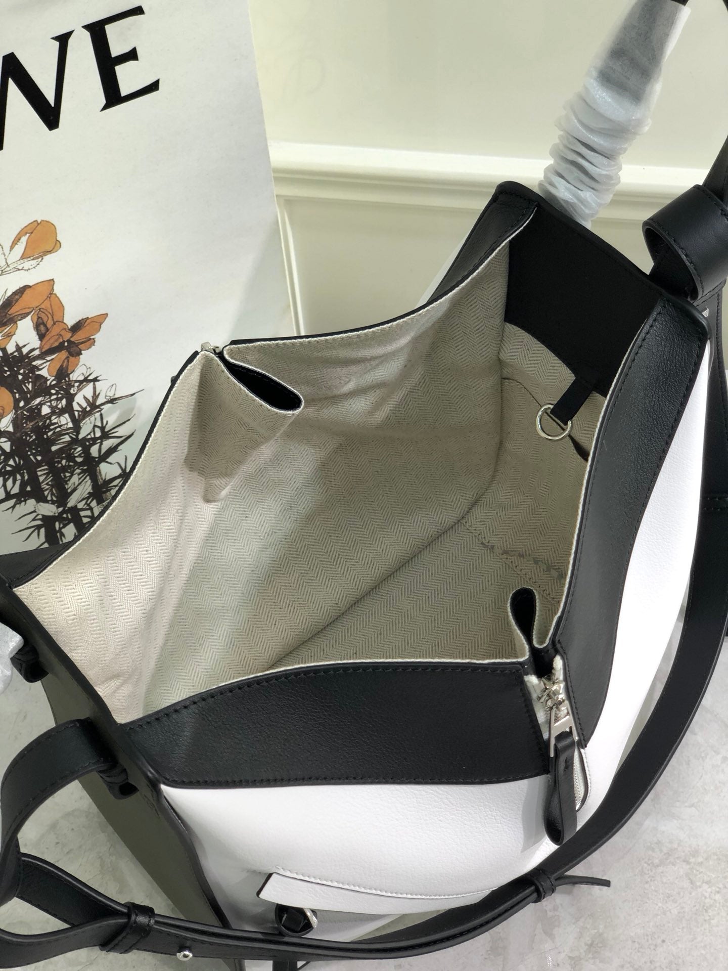 羅L威-Hammock 小號13.5X25X30 cm 