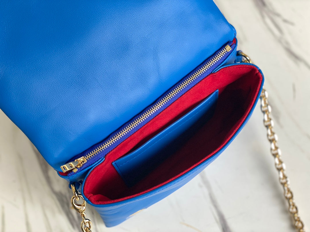 M80743 路L家-Pochette Coussin 鏈條包