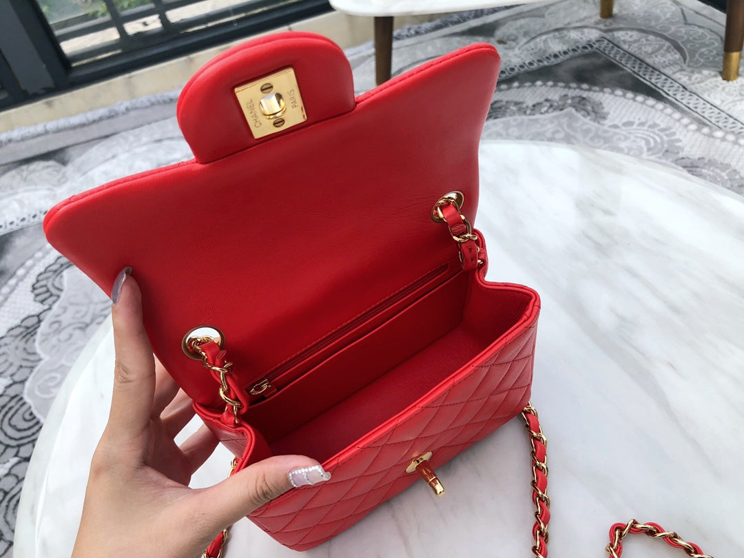 小香家-2019春夏 CF包方胖子 羊皮 紅色金扣 17cm