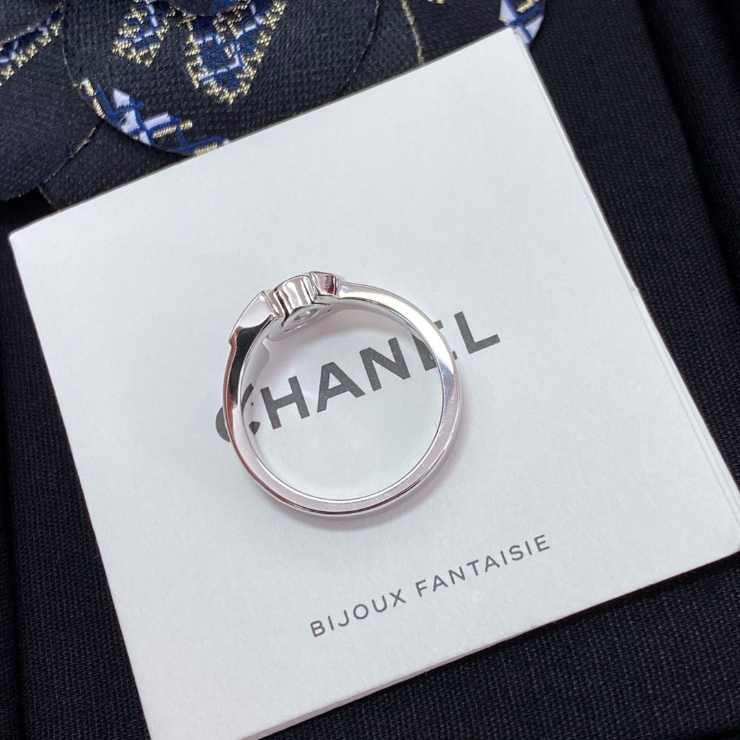 Chanel 戒指