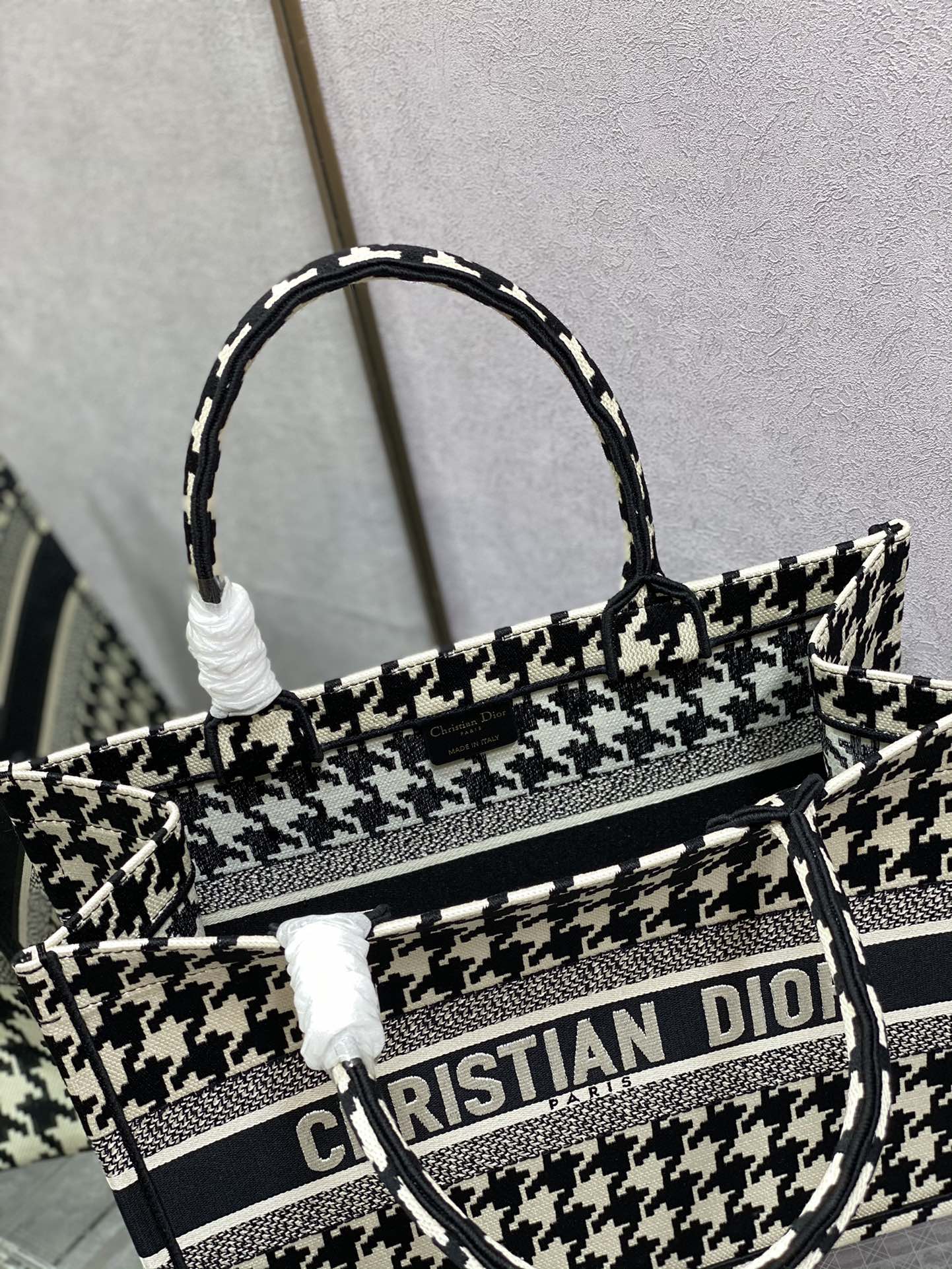 Dior Book Tote-小號36.5cm-黑色千鳥格