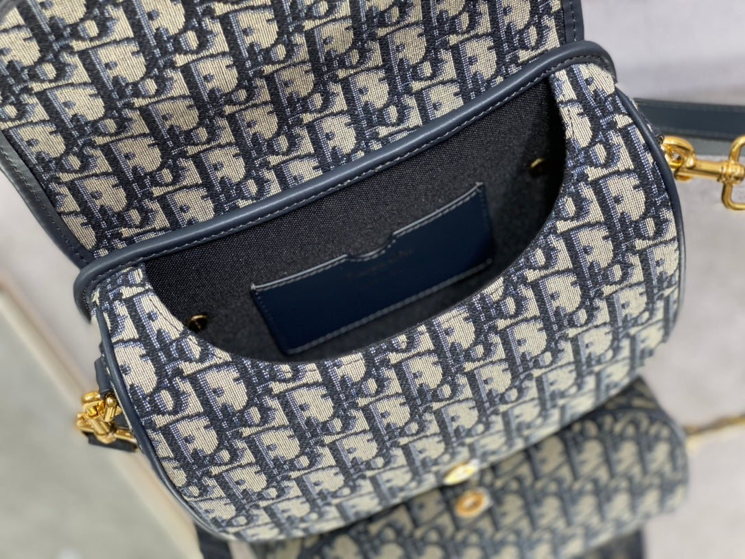 Dior-Bobby包 oblique系列秋冬 中號 經典藍布