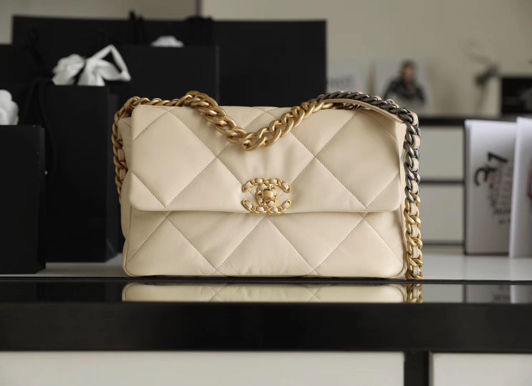 Chanel 19Bag-中號杏色
