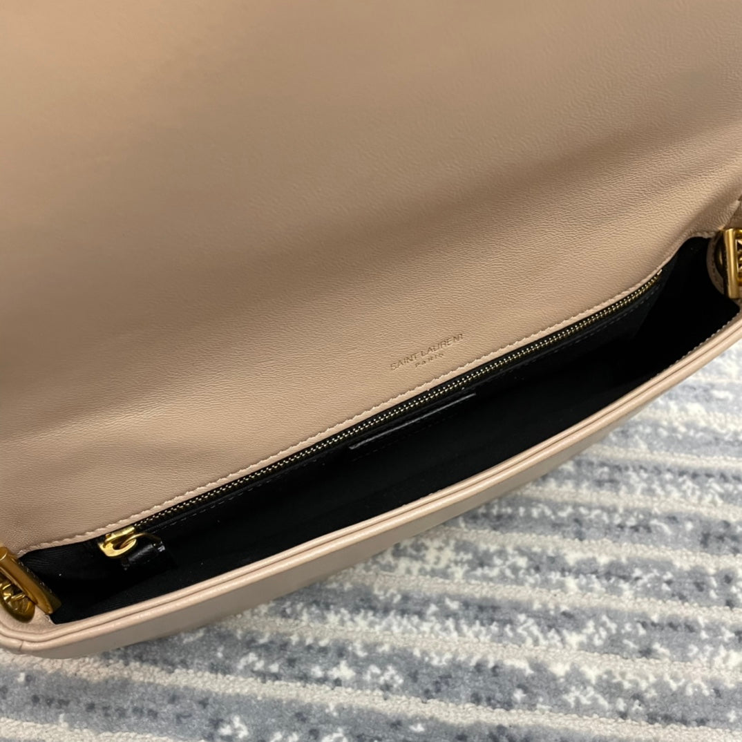 YSL  Kate 99絎縫小羊皮手袋-杏色金扣