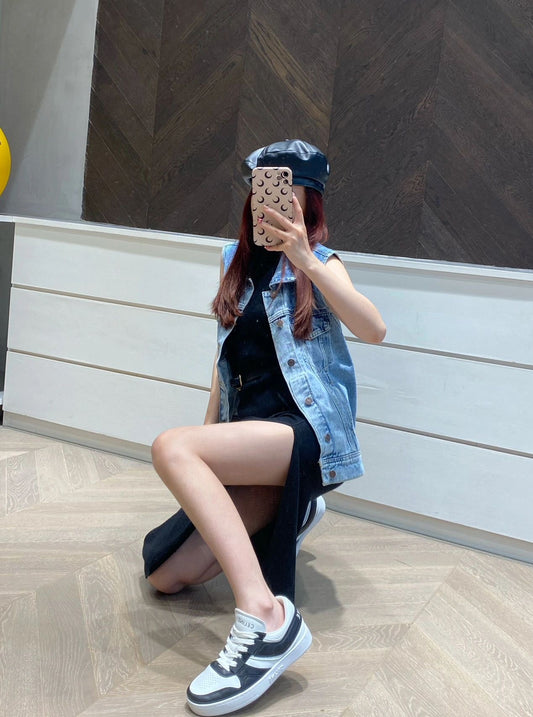 賽C家-2022新款 小白鞋休閒鞋 男女同款 上身圖