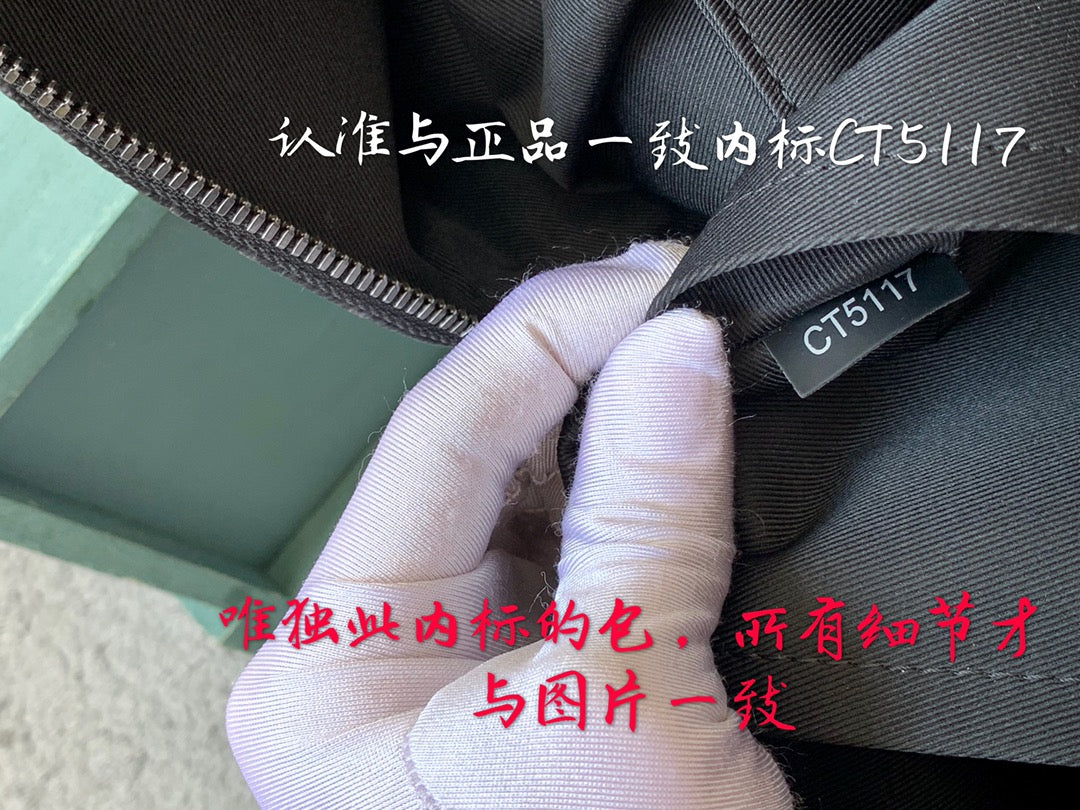 M43186 路L家-舊款 後背包