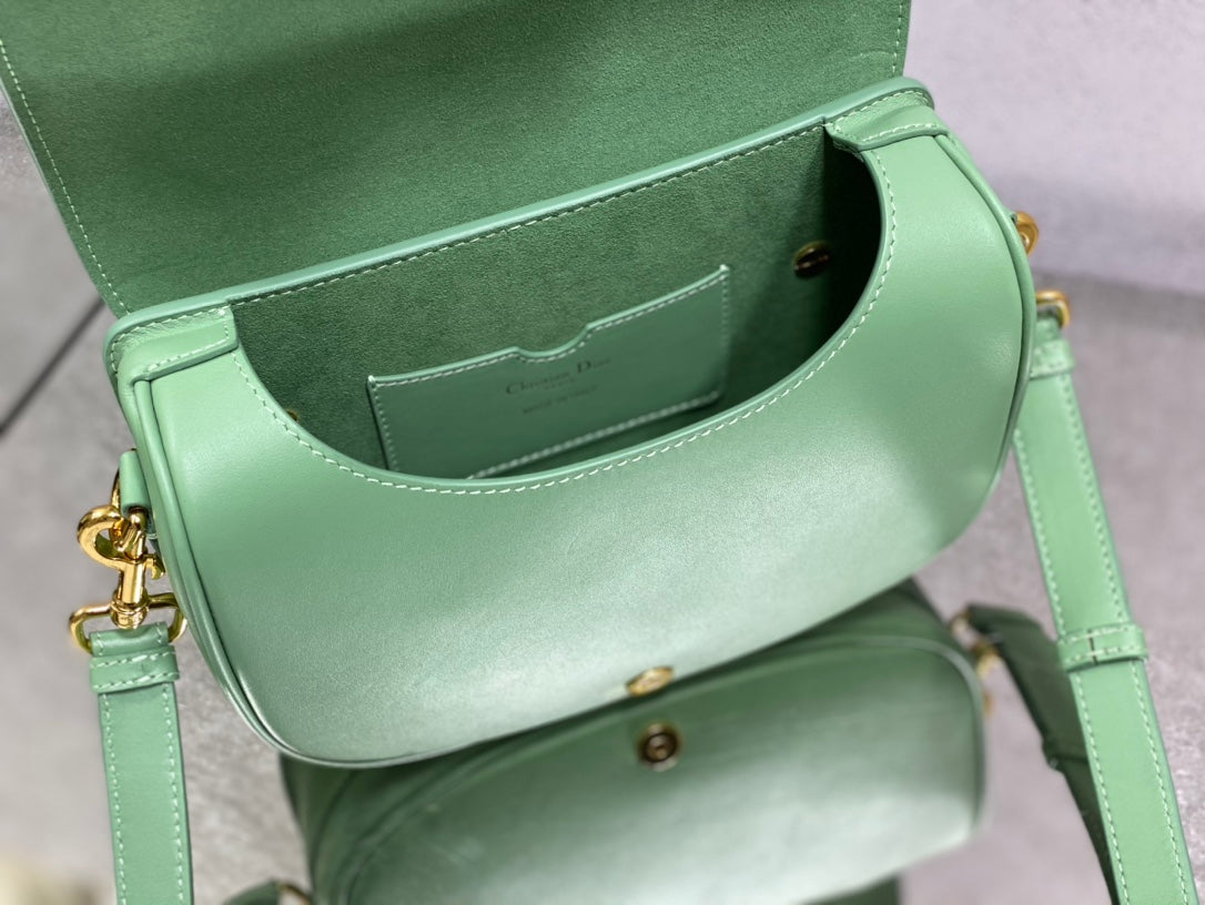 Dior Bobby-中號22cm-薄荷綠牛皮