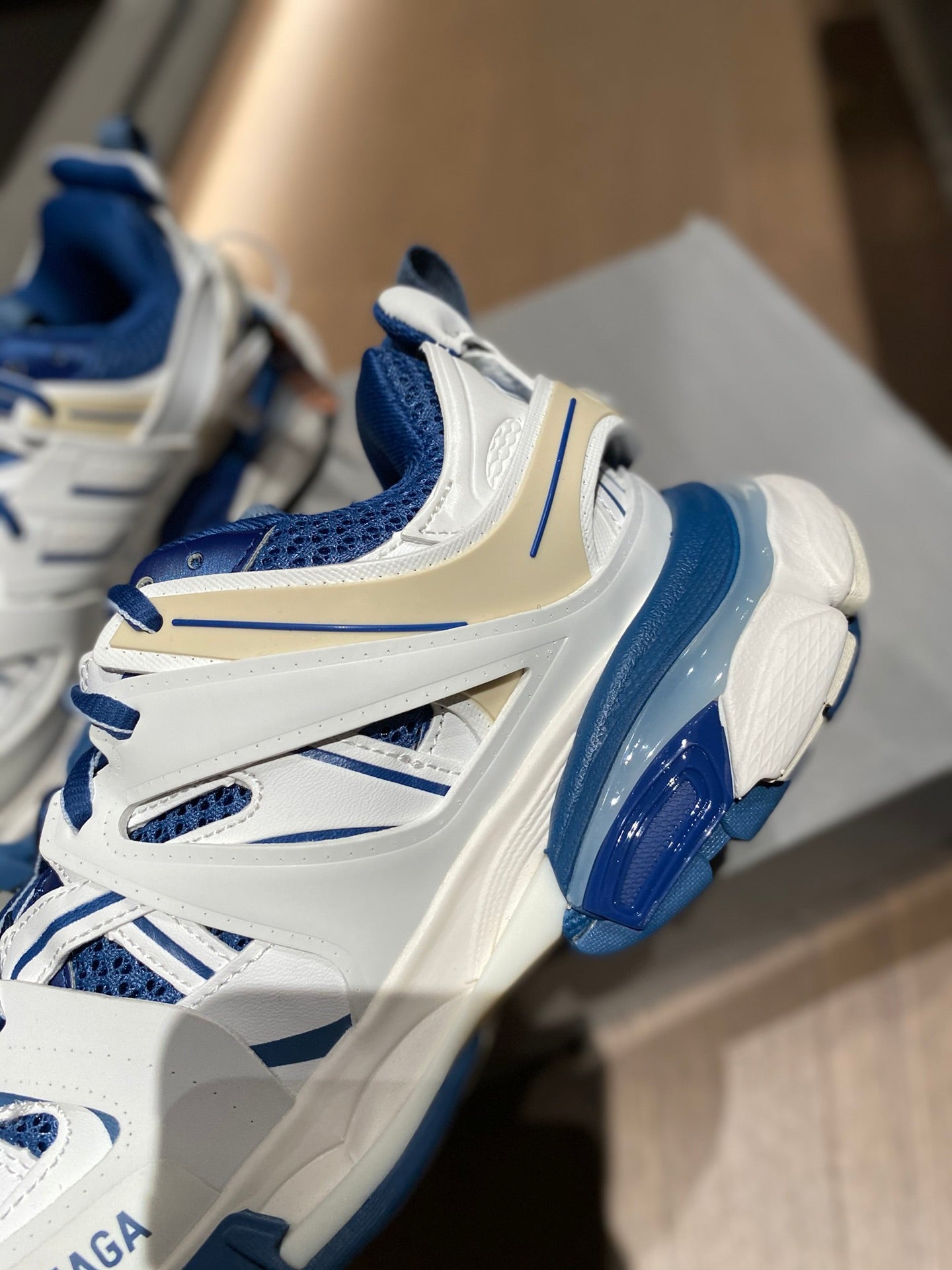 Balenciaga 巴黎世家-老爹鞋