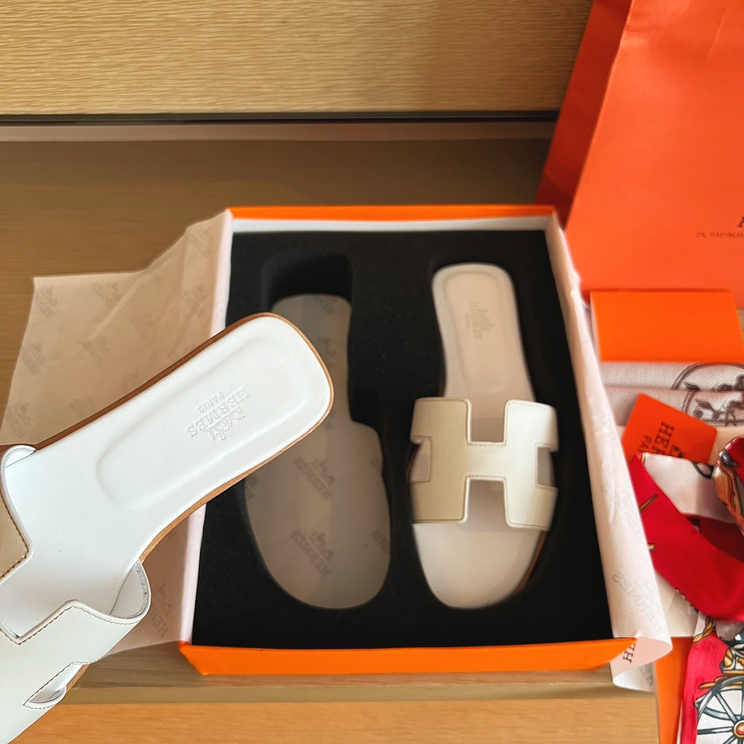 小愛款-H平底拖鞋 純色皮面 全包中底