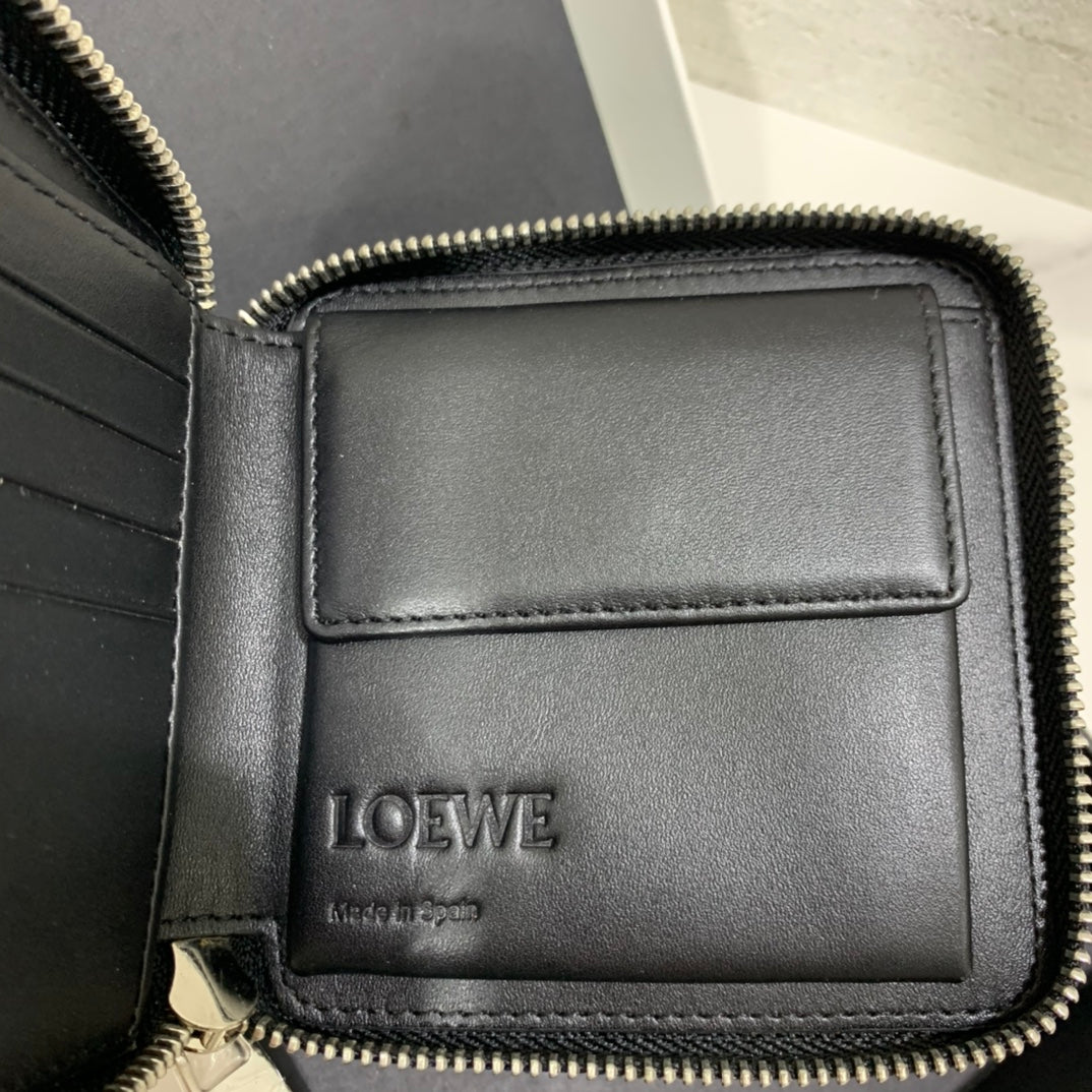Loewe Puzzle系列 拉鍊短夾