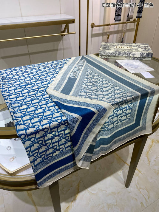 迪D家-雙面老花羊絨方形圍巾 140*140cm 藍色