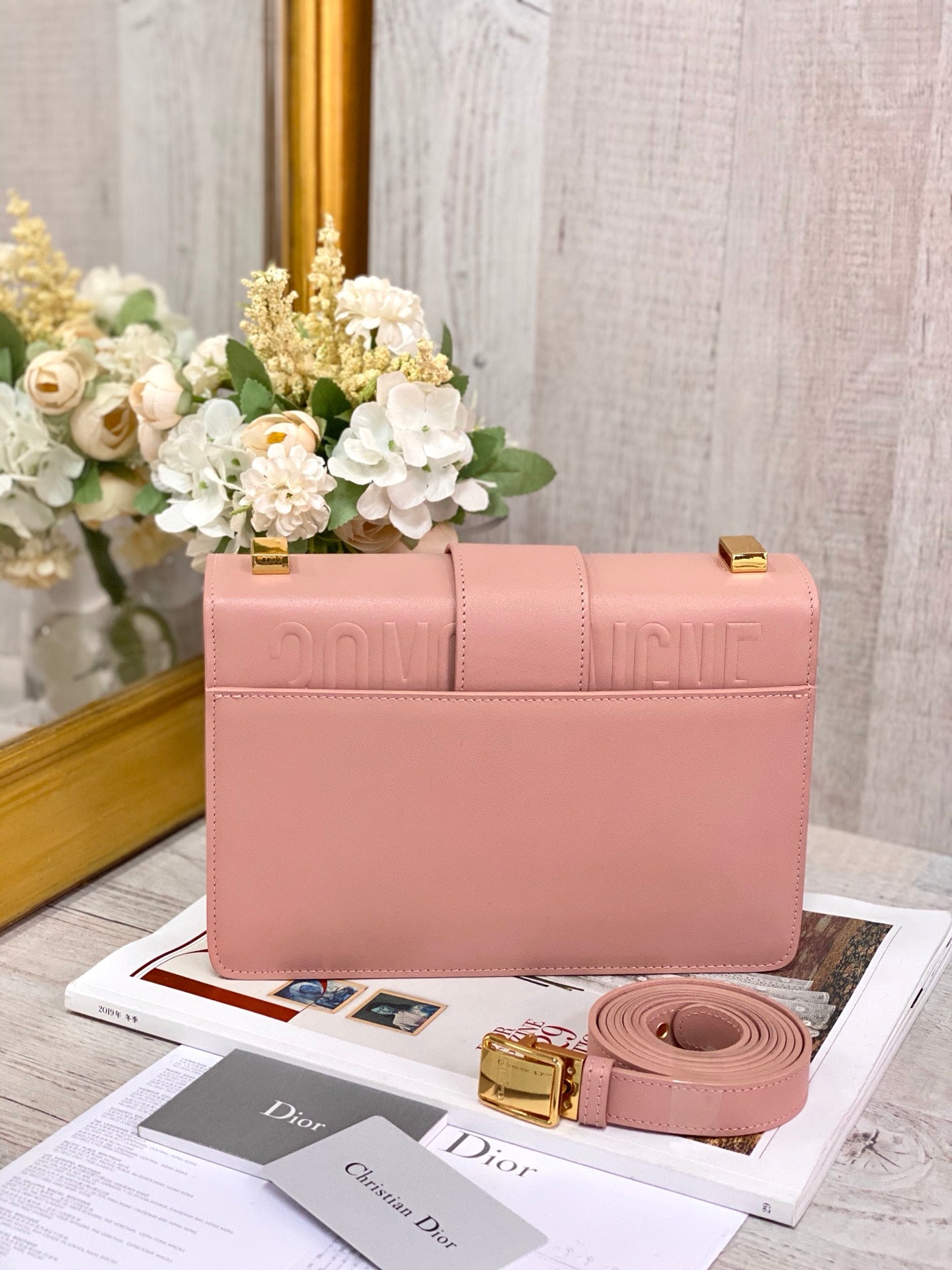 Dior 蒙田 30 Montaigne系列-24cm-牛皮平紋-粉色
