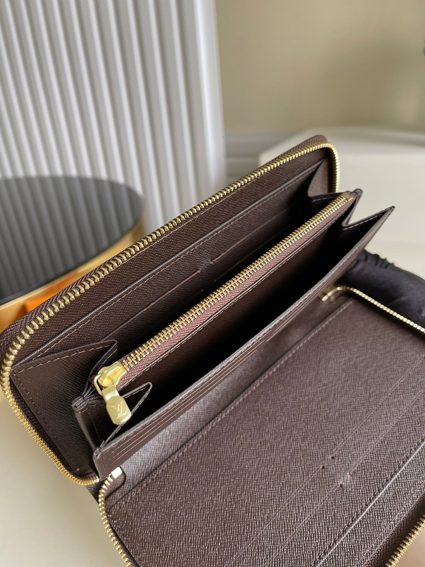 LV N60111 新內裡ZIPPY ORGANIZER 拉鍊長夾