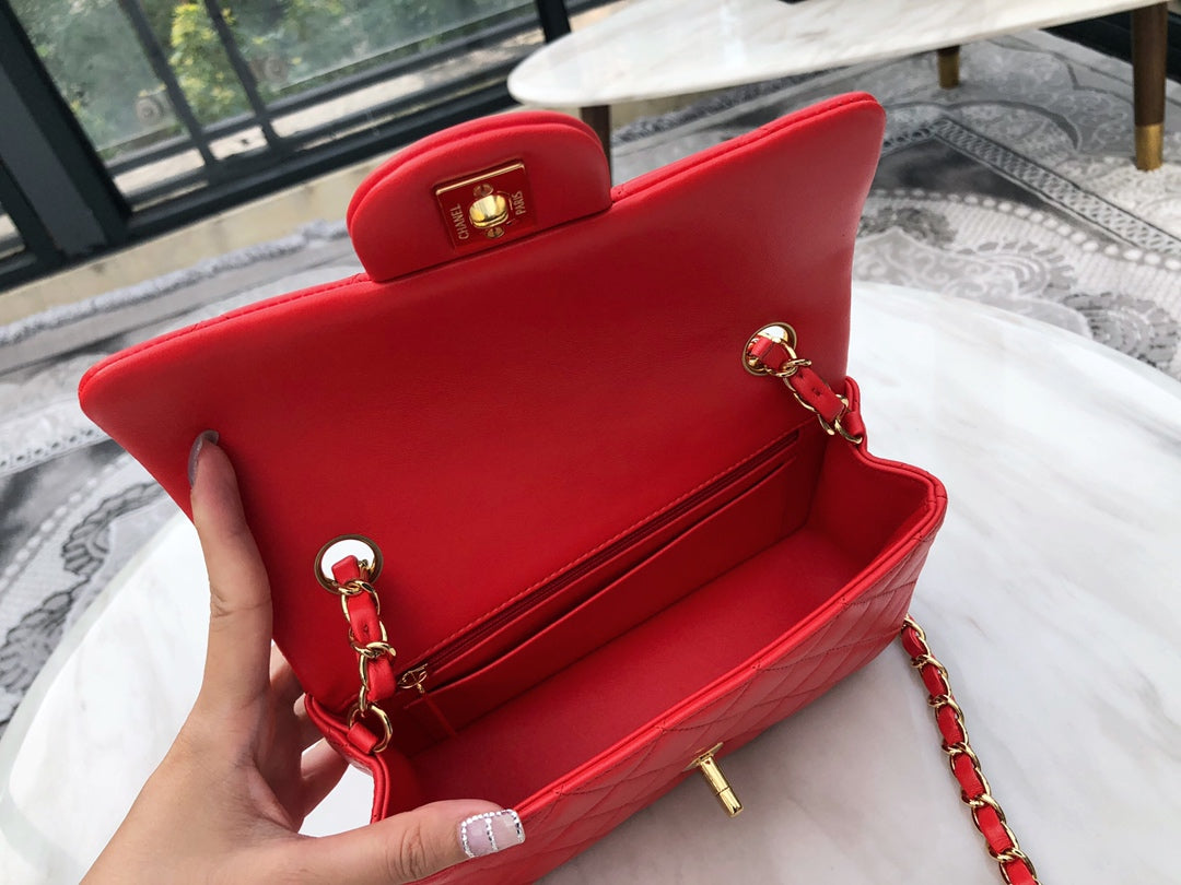 小香家-2019春夏 CF包 羊皮 紅色金扣 20cm