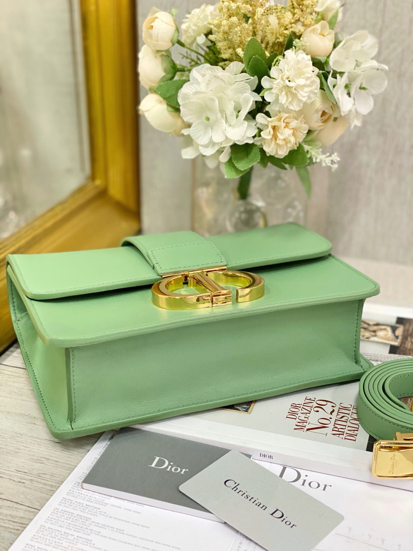 Dior 蒙田 30 Montaigne系列-24cm-牛皮平紋-牛油果綠金扣