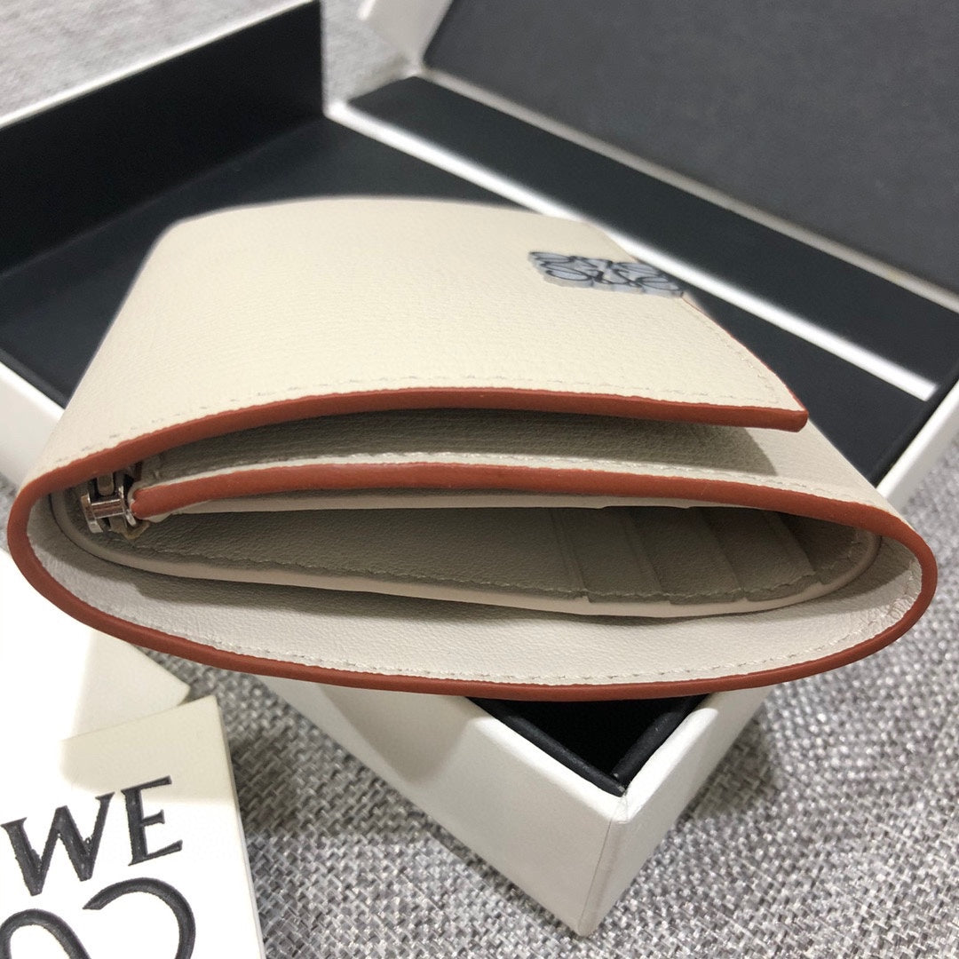 Loewe 三折短夾