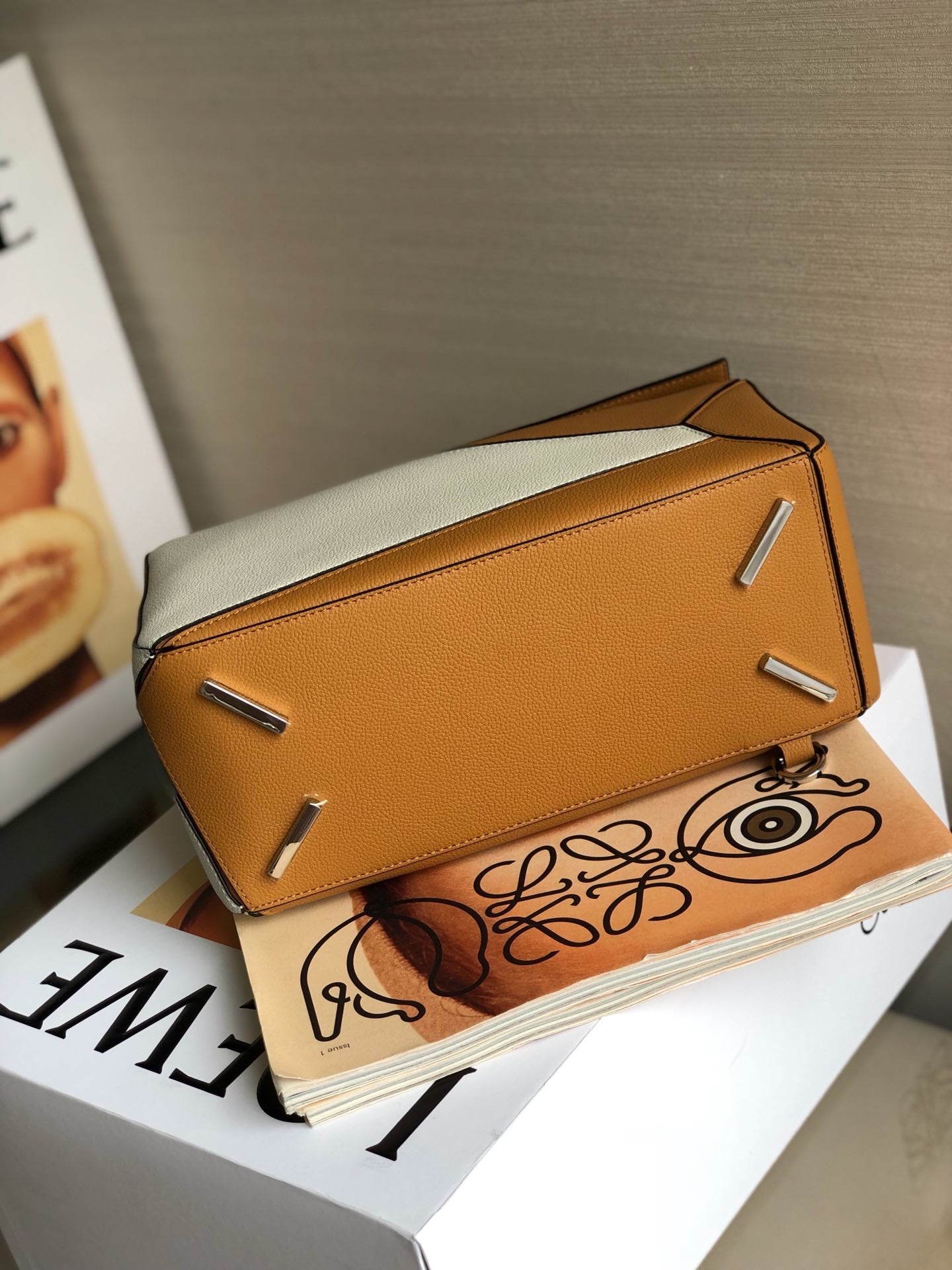 羅L威-Puzzle bag 小牛皮 中號