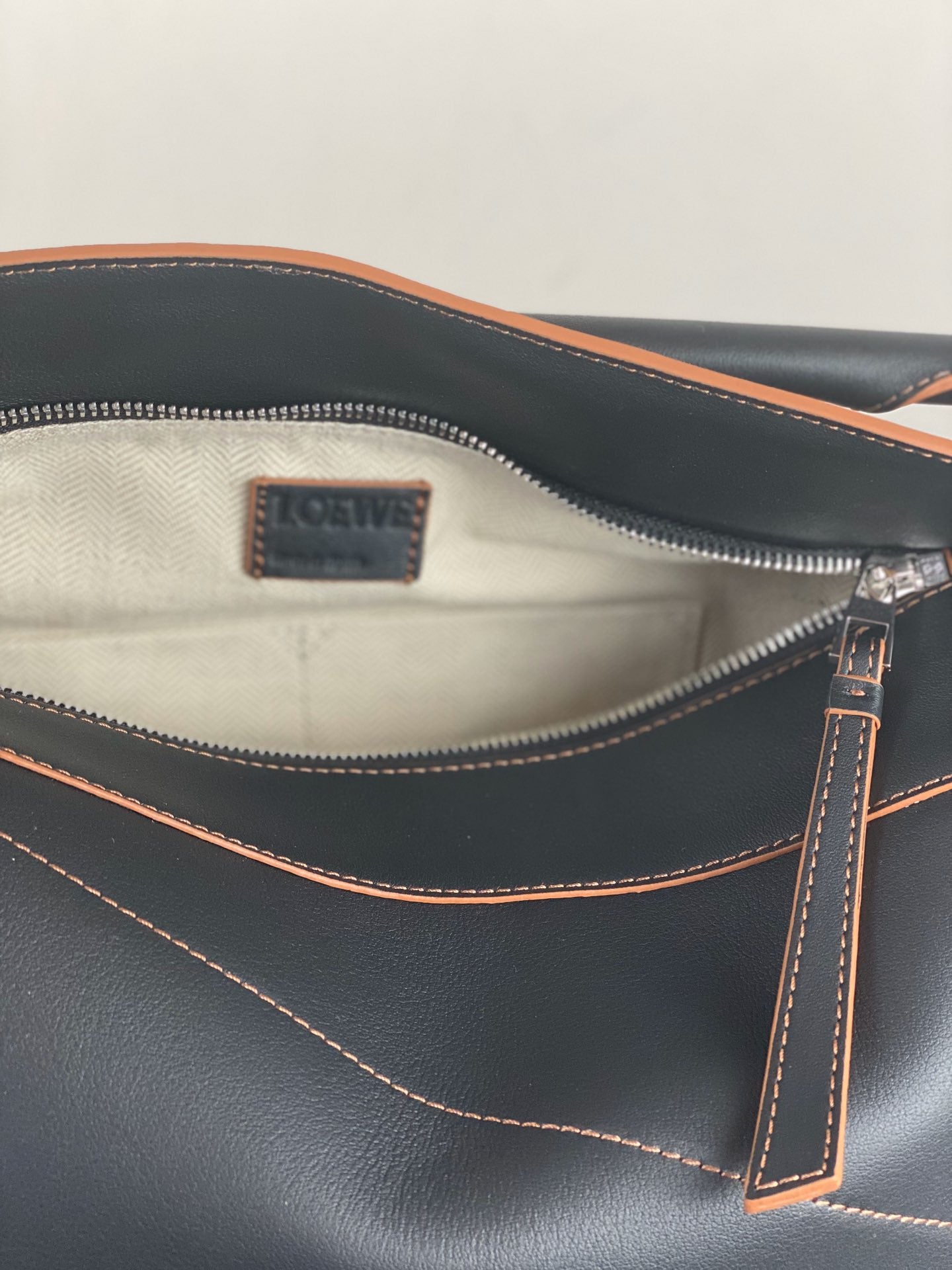 羅L威-2020年春款 Puzzle bag 小牛皮 中號