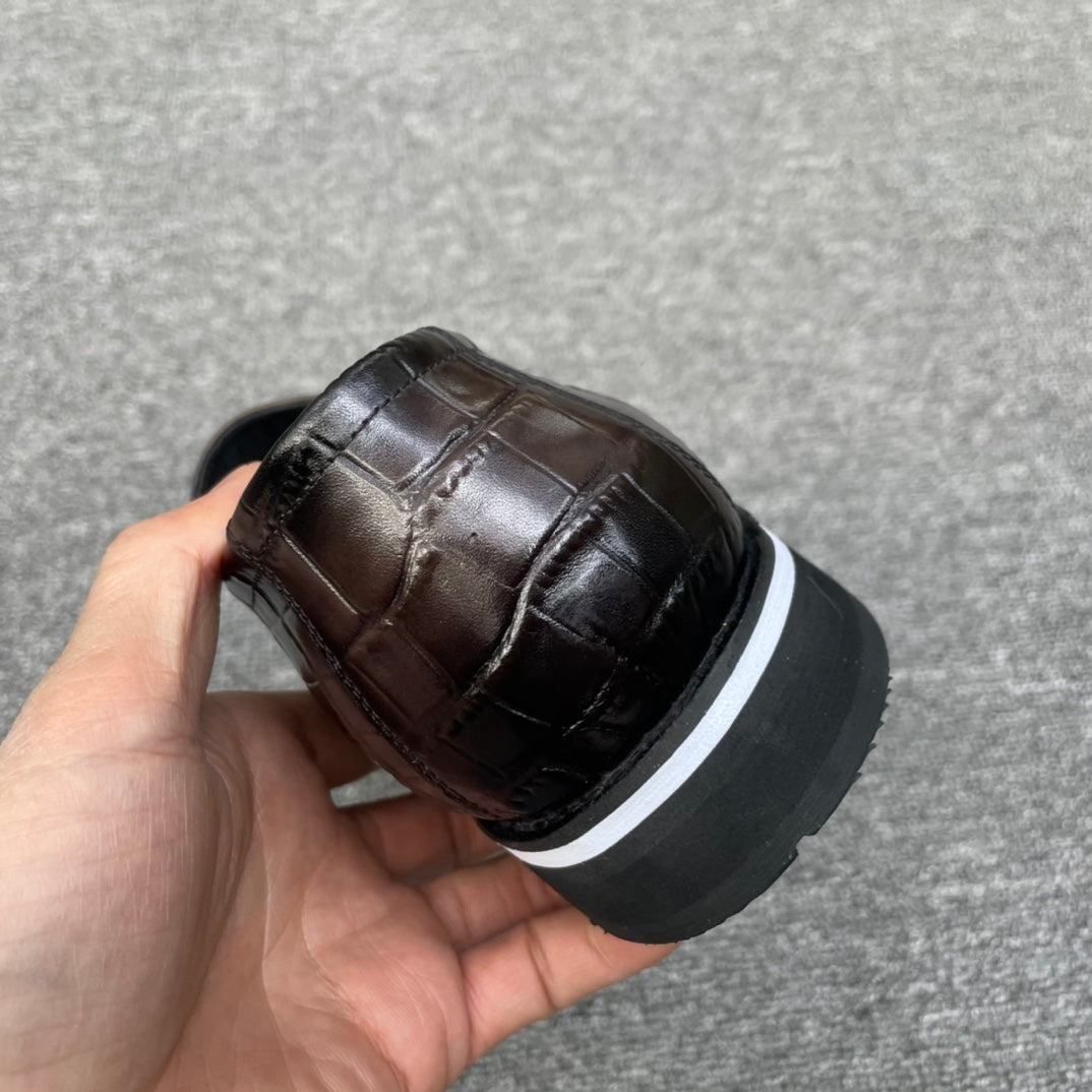 Ber-鱷魚壓紋 皮鞋 咖色