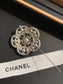 Chanel 胸針