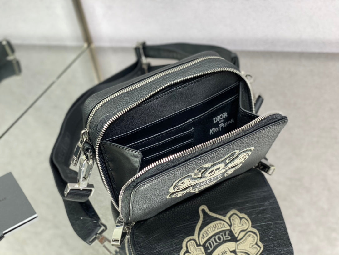 Dior 經典相機包-17*5*12cm