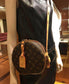 M43512 路L家-BOITE CHAPEAU SOUPLE軟圓餅包 上身圖
