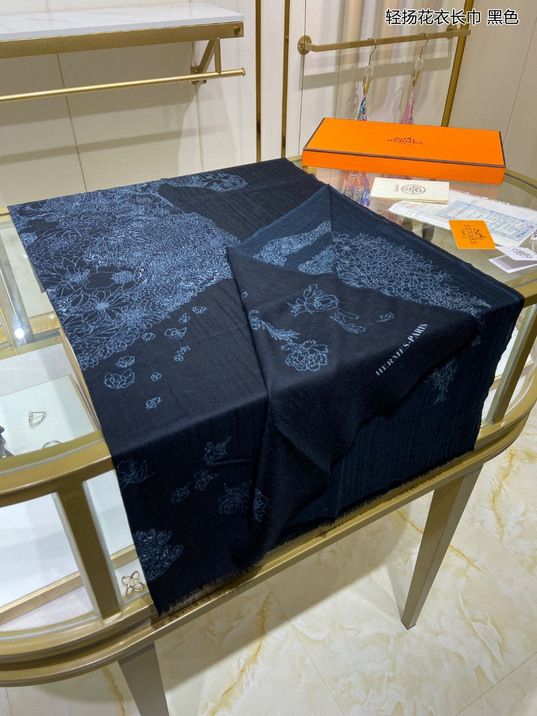 小愛款-輕揚花衣圍巾 110*200cm 100%精選純羊絨