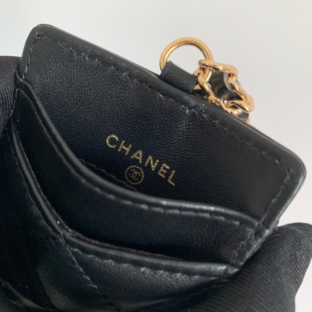 Chanel 證件套-黑色羊皮金扣