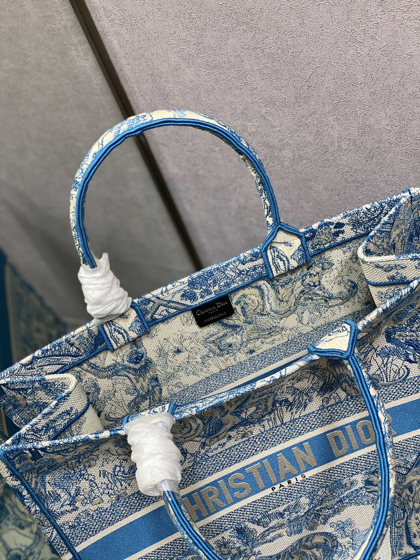 Dior Book Tote-大號41.5cm-淺藍色老虎