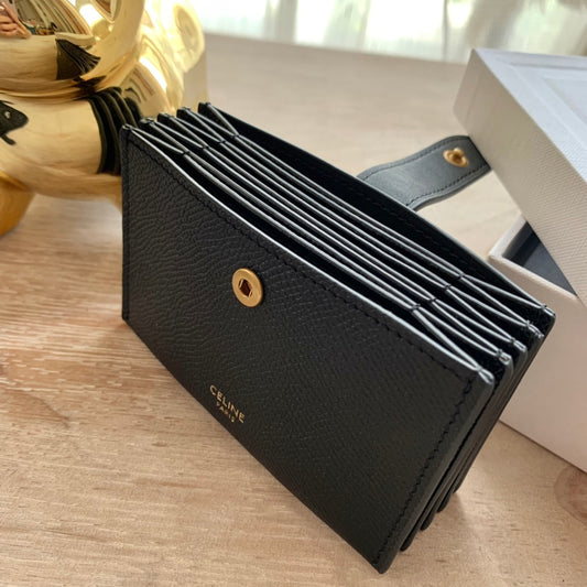 Celine 粒面牛皮風琴卡包