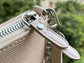 LV M80479 米色 Easy Pouch On Strap 手袋