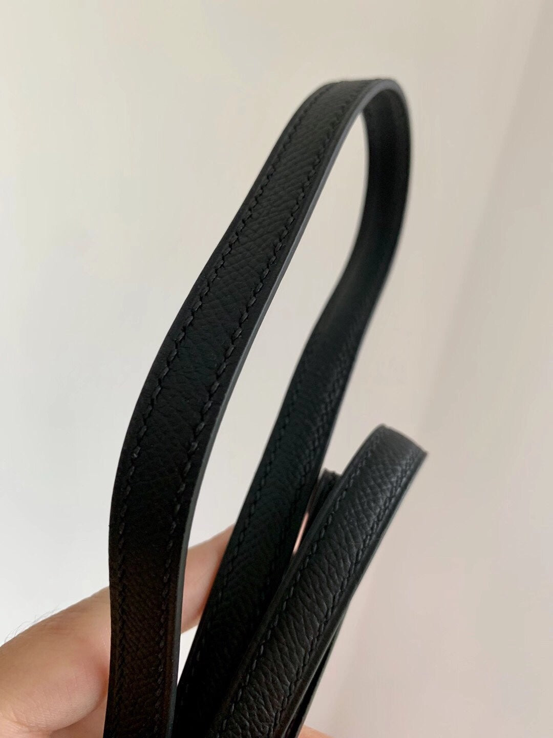 Hermes-Constance mini 19-黑色-Epsom-玫瑰金扣