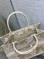 Dior Book Tote-小號36.5cm-金色老虎 聖誕限定