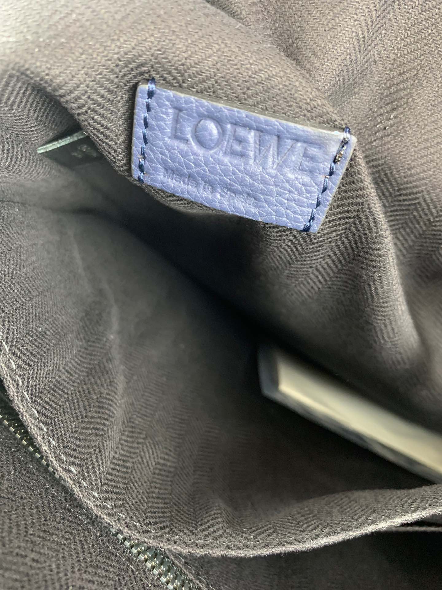 羅L威-Goya Simple Briefcase