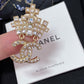 Chanel 胸針