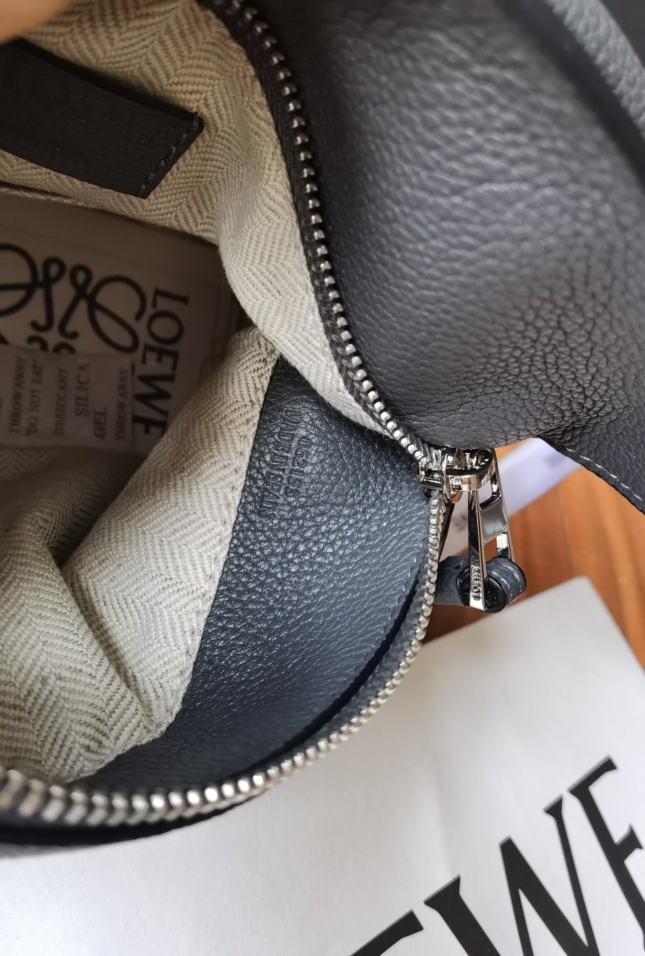 羅L威-Puzzle bag 小牛皮 小號